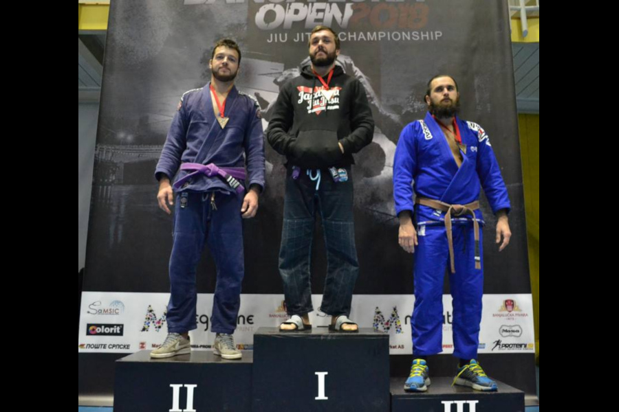 Zlatna medalja trenera jiu-jitse i grapplinga